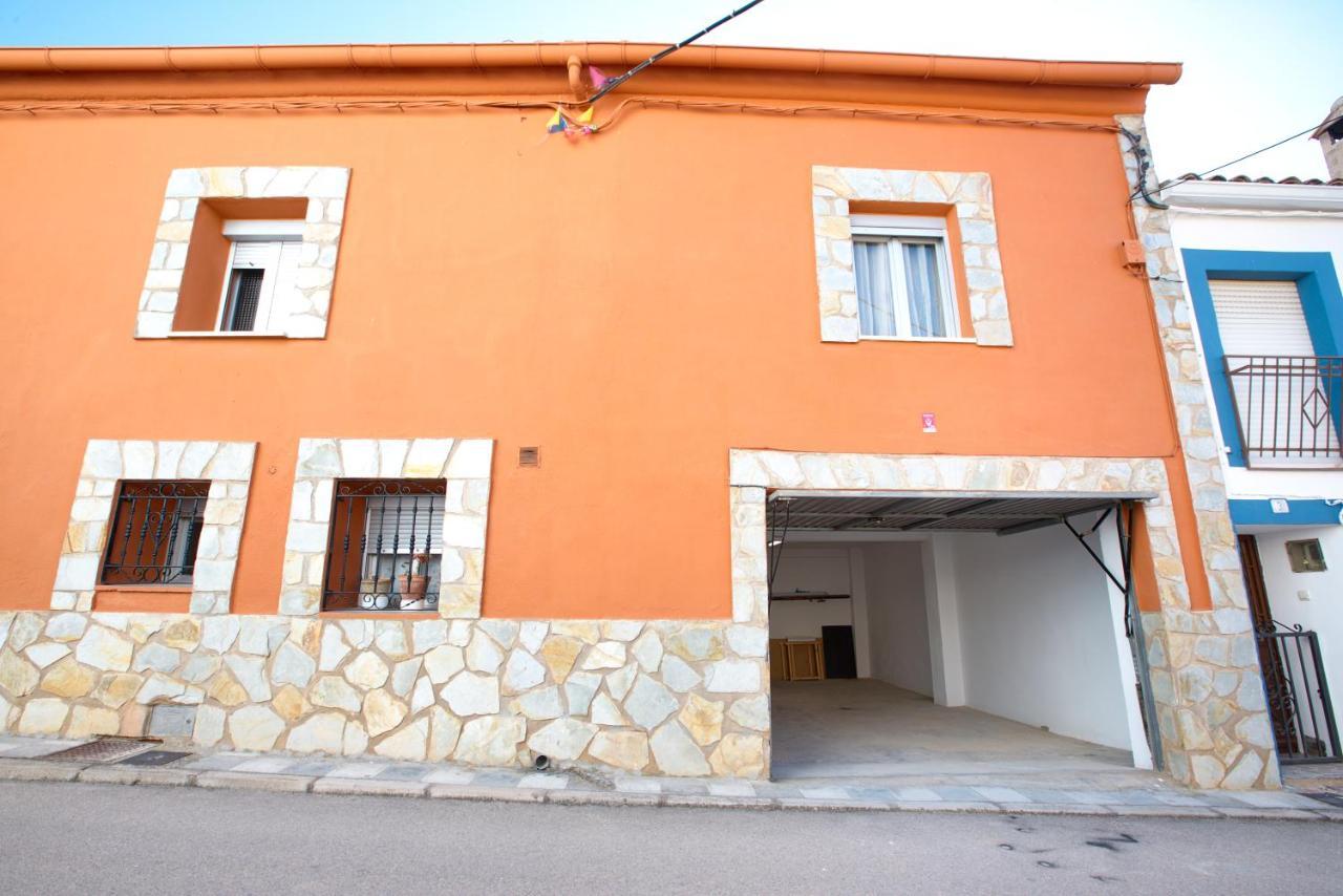 Cuencaloft Zarzuela Villa Bagian luar foto